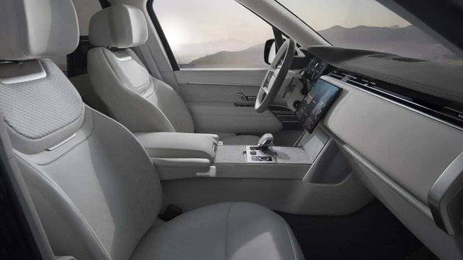 Range Rover bản điện ra mắt: Tr&ocirc;ng như xe xăng, mạnh 542hp, chạy 600km/sạc - Ảnh 10.