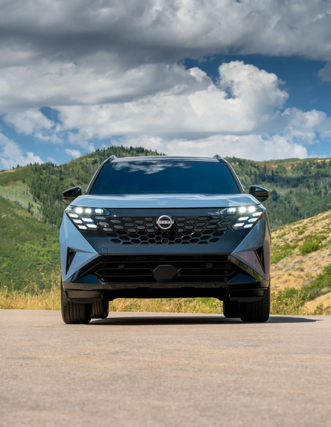 Nissan X-Trail đời mới có giá quy đổi từ hơn 920 triệu đồng: Chung gầm Outlander nhưng thiết kế khác hẳn, động cơ hybrid hỗn hợp chỉ tốn 6,2L/100km - Ảnh 12.