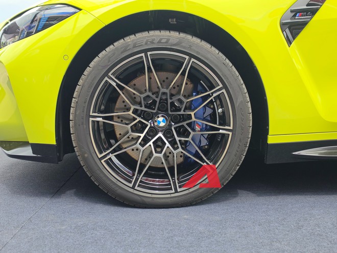 Ngắm BMW M4 giá từ 5,599 tỷ tại Việt Nam: Nóc carbon siêu nhẹ, có chế độ riêng cho chạy track, tăng tốc 0-100 km/h trong 3,5 giây - Ảnh 3.