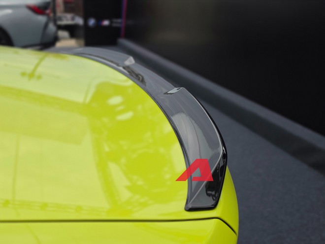 Ngắm BMW M4 giá từ 5,599 tỷ tại Việt Nam: Nóc carbon siêu nhẹ, có chế độ riêng cho chạy track, tăng tốc 0-100 km/h trong 3,5 giây - Ảnh 4.