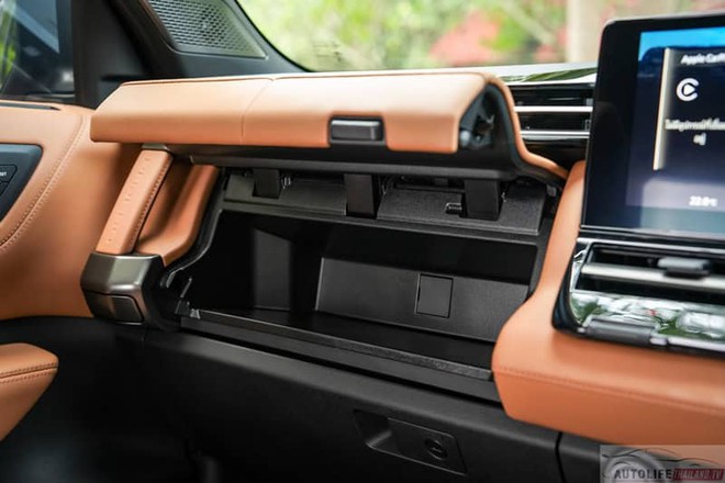 Mitsubishi Pajero thế hệ mới chốt ng&agrave;y ra mắt ĐN&Aacute;: 3 phi&ecirc;n bản gi&aacute; quy đổi từ 1,2 tỷ, m&aacute;y dầu hơn 200m&atilde; lực, tham vọng đấu Everest - Ảnh 30.