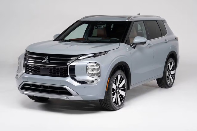 Mitsubishi Outlander đời mới chốt về Việt Nam năm nay: Động cơ hybrid, dễ định vị tr&ecirc;n Destinator, cạnh tranh CR-V, Forester - Ảnh 9.