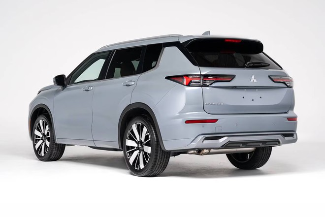 Mitsubishi Outlander đời mới chốt về Việt Nam năm nay: Động cơ hybrid, dễ định vị tr&ecirc;n Destinator, cạnh tranh CR-V, Forester - Ảnh 10.