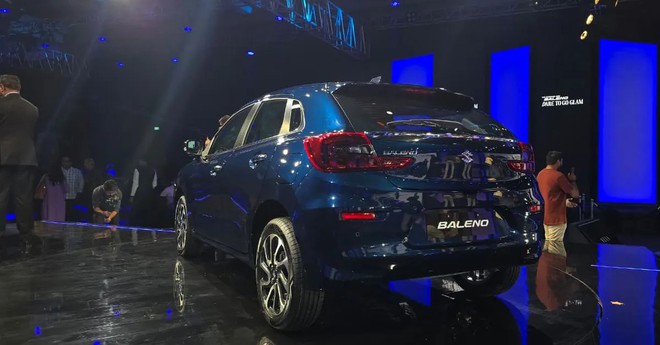 Suzuki Baleno 2026 ra mắt: Đối thủ Mazda2, gi&aacute; quy đổi chưa đến 200 triệu đồng nhưng đầy đủ ADAS - Ảnh 2.