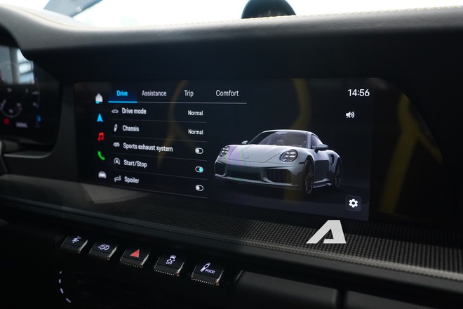 Ngắm Porsche 911 Turbo S thế hệ mới đầu ti&ecirc;n tại Việt Nam, d&agrave;n 'option' đủ mua 1 chiếc Civic - Ảnh 14.