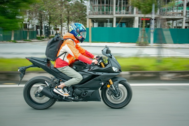 Yamaha YZF-R3 2020 gia 129 trieu dong dau tien ve Viet Nam Sport-bike thuan chung cho tai non