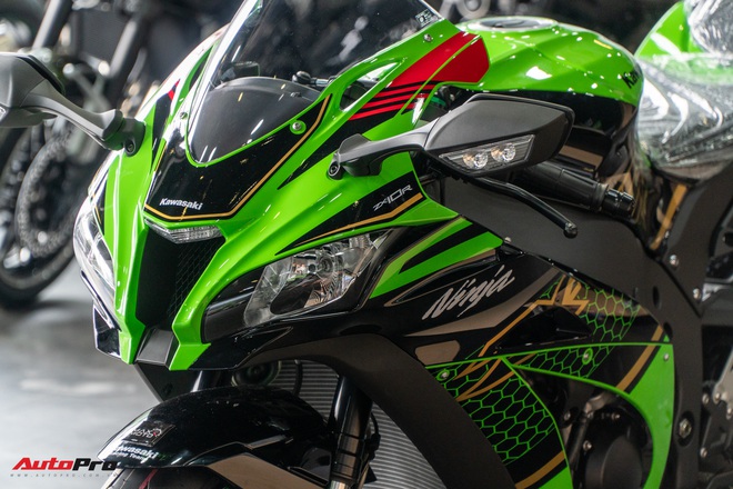 Lo hang Kawasaki ZX-10R 2020 dau tien ve Viet Nam voi gia 571 trieu dong