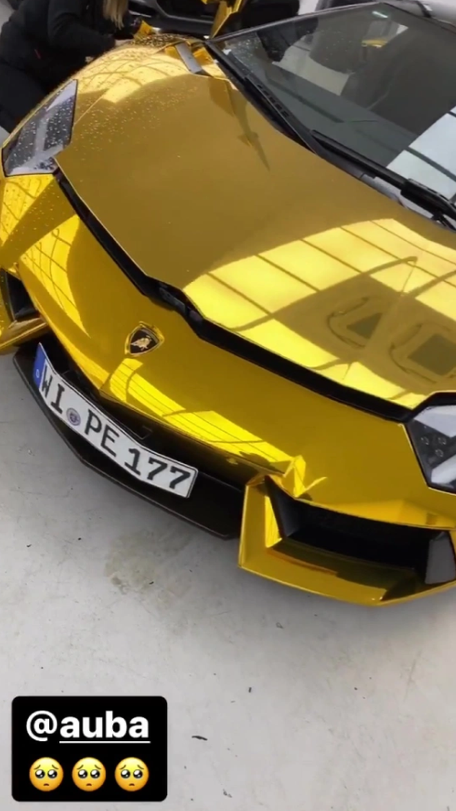 Siêu xe Lamborghini mạ vàng bốc cháy sau khi đi bảo dưỡng khiến chủ nhân  đứt ruột