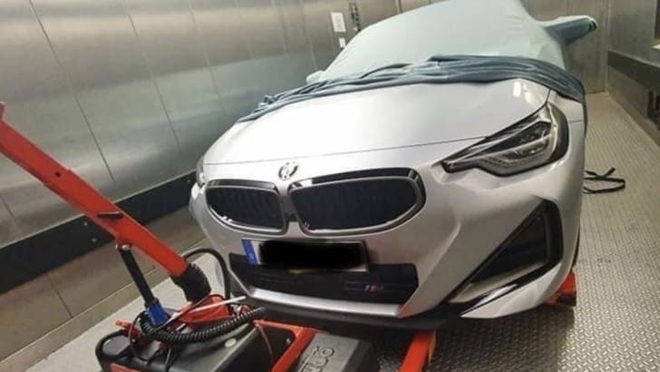 BMW 2-Series Coupe 2022 lộ diện trước ngày ra mắt