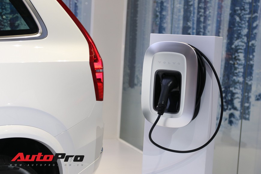 Soi chi tiết Volvo XC90 Excellence: SUV sang siêu an toàn cho ông chủ - Ảnh 8. Soi chi tiết Volvo XC90 Excellence: SUV sang siêu an toàn cho ông chủ - Ảnh 8.