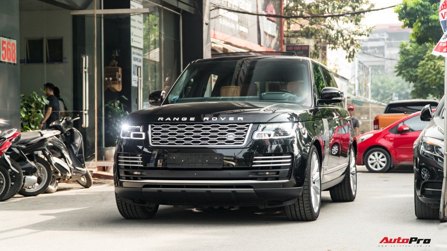 Khám phá hàng khủng Range Rover Autobiography LWB 2019 vừa về Hà Nội, giá hơn nửa triệu USD - Ảnh 12. Khám phá hàng khủng Range Rover Autobiography LWB 2019 vừa về Hà Nội, giá hơn nửa triệu USD - Ảnh 12.