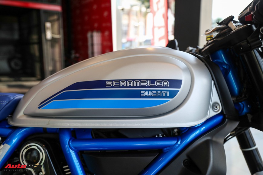 Ducati Scrambler Cafe Racer 2019 giá hơn 410 triệu đồng đầu tiên về Việt Nam - Ảnh 3. Ducati Scrambler Cafe Racer 2019 giá hơn 410 triệu đồng đầu tiên về Việt Nam - Ảnh 3.