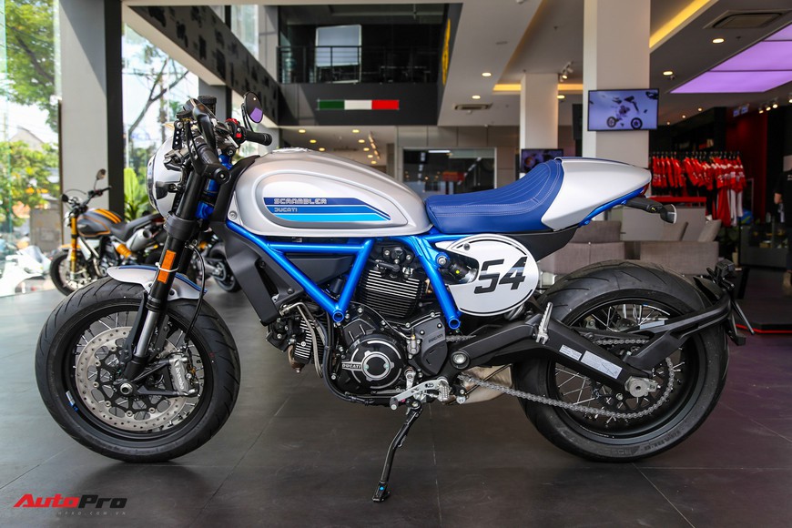 Ducati Scrambler Cafe Racer 2019 giá hơn 410 triệu đồng đầu tiên về Việt Nam - Ảnh 2. Ducati Scrambler Cafe Racer 2019 giá hơn 410 triệu đồng đầu tiên về Việt Nam - Ảnh 2.