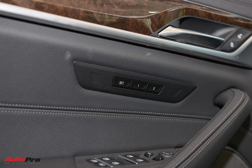 Khám phá chi tiết BMW 5-Series đời mới vừa ra mắt tại Việt Nam, giao xe có thể sau Tết - Ảnh 6. Khám phá chi tiết BMW 5-Series đời mới vừa ra mắt tại Việt Nam, giao xe có thể sau Tết - Ảnh 6.