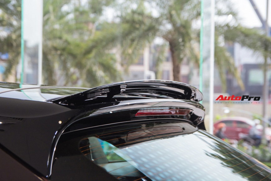 Porsche Panamera 4 Sport Turismo giá 6,64 tỷ đồng có gì đặc biệt để thu hút đại gia Việt? - Ảnh 8. Porsche Panamera 4 Sport Turismo giá 6,64 tỷ đồng có gì đặc biệt để thu hút đại gia Việt? - Ảnh 8.