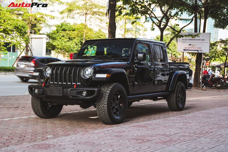 Chi tiết Jeep Gladiator Rubicon Launch Edition cực độc tại Việt Nam, giá bán 3,8 tỷ đồng - Ảnh 6. Chi tiết Jeep Gladiator Rubicon Launch Edition cực độc tại Việt Nam, giá bán 3,8 tỷ đồng - Ảnh 6.