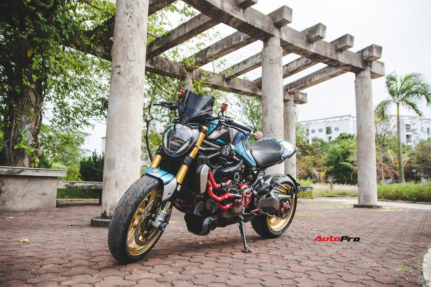 Đánh giá nhanh Ducati Monster 1200S tiền tỷ sau 4 năm sử dụng: Chạy như mới nhưng tiền độ và tiền nuôi xe gây bất ngờ - Ảnh 2. Đánh giá nhanh Ducati Monster 1200S tiền tỷ sau 4 năm sử dụng: Chạy như mới nhưng tiền độ và tiền nuôi xe gây bất ngờ - Ảnh 2.
