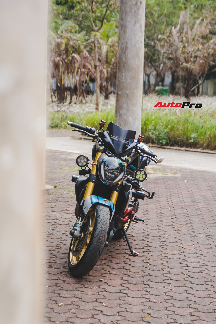 Đánh giá nhanh Ducati Monster 1200S tiền tỷ sau 4 năm sử dụng: Chạy như mới nhưng tiền độ và tiền nuôi xe gây bất ngờ - Ảnh 17. Đánh giá nhanh Ducati Monster 1200S tiền tỷ sau 4 năm sử dụng: Chạy như mới nhưng tiền độ và tiền nuôi xe gây bất ngờ - Ảnh 17.