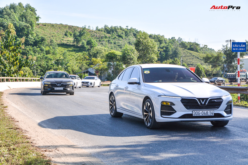 Vượt hơn 300km tới Hà Giang, dàn xe VinFast khiến ai cũng hiếu kỳ: Nhìn theo chỉ trỏ, thậm chí có người tiến lại gõ vỏ xe - Ảnh 8. Vượt hơn 300km tới Hà Giang, dàn xe VinFast khiến ai cũng hiếu kỳ: Nhìn theo chỉ trỏ, thậm chí có người tiến lại gõ vỏ xe - Ảnh 8.