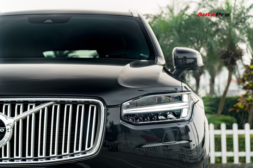 Volvo XC90 Inscription 2016 giá khoảng 3 tỷ đồng - Món hời cho đại gia Việt - Ảnh 3. Volvo XC90 Inscription 2016 giá khoảng 3 tỷ đồng - Món hời cho đại gia Việt - Ảnh 3.