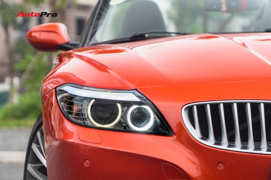 Bán BMW Z4 9 năm tuổi giá gần 1,3 tỷ đồng, chủ showroom tuyên bố: Không bớt cho bất kì ai - Ảnh 2. Bán BMW Z4 9 năm tuổi giá gần 1,3 tỷ đồng, chủ showroom tuyên bố: Không bớt cho bất kì ai - Ảnh 2.