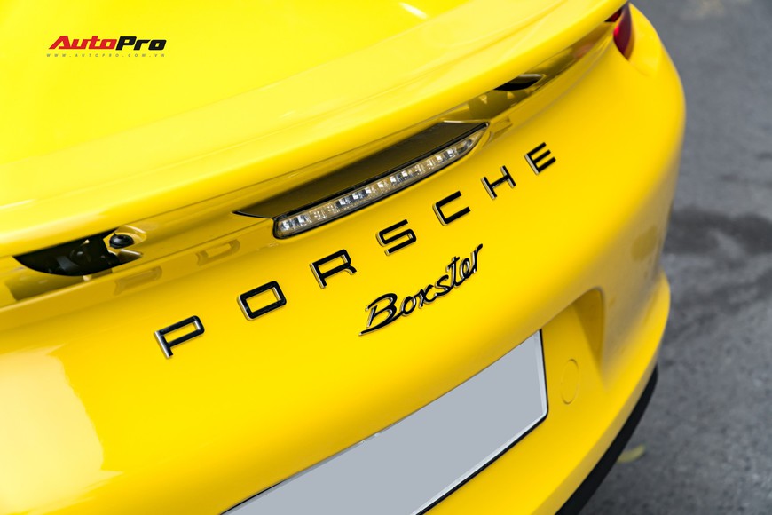 Porsche Boxster mới đi hơn 11.000 km rao bán giá 3,25 tỷ đồng tại Hà Nội - Ảnh 6. Porsche Boxster mới đi hơn 11.000 km rao bán giá 3,25 tỷ đồng tại Hà Nội - Ảnh 6.