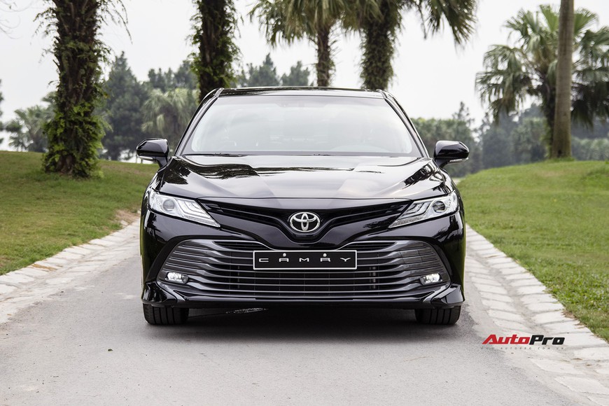 Đánh giá nhanh Toyota Camry 2019: Áp lực lớn của Mazda6 và Honda Accord - Ảnh 14. Đánh giá nhanh Toyota Camry 2019: Áp lực lớn của Mazda6 và Honda Accord - Ảnh 14.