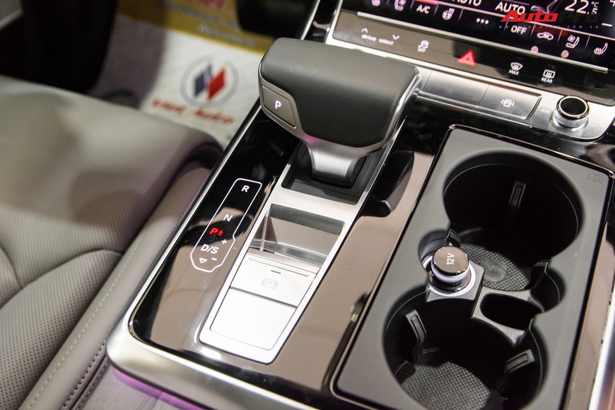 Mục sở thị Audi Q8 2019 đầu tiên Việt Nam, nổi bật với dàn loa hơn 100 triệu đồng - Ảnh 17. Mục sở thị Audi Q8 2019 đầu tiên Việt Nam, nổi bật với dàn loa hơn 100 triệu đồng - Ảnh 17.
