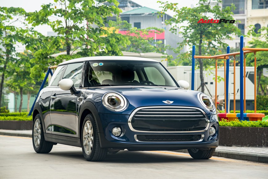 Trải nghiệm nhanh MINI Cooper 2017: Bỏ tiền tỷ mua niềm vui sau vô-lăng - Ảnh 5. Trải nghiệm nhanh MINI Cooper 2017: Bỏ tiền tỷ mua niềm vui sau vô-lăng - Ảnh 5.