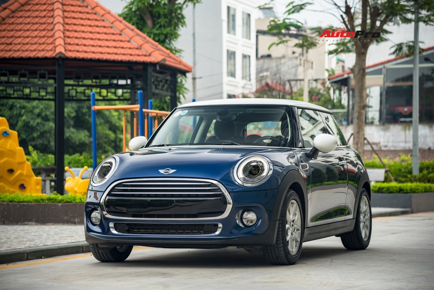 Trải nghiệm nhanh MINI Cooper 2017: Bỏ tiền tỷ mua niềm vui sau vô-lăng - Ảnh 1. Trải nghiệm nhanh MINI Cooper 2017: Bỏ tiền tỷ mua niềm vui sau vô-lăng - Ảnh 1.