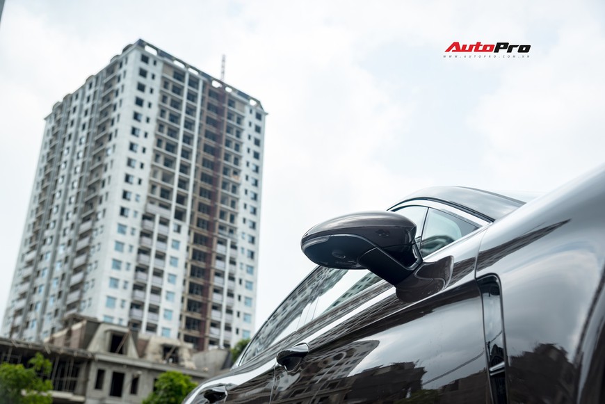 Bán Porsche Panamera sau 23.000 km, đại gia Việt vẫn dư tiền sắm SUV Cayenne - Ảnh 4. Bán Porsche Panamera sau 23.000 km, đại gia Việt vẫn dư tiền sắm SUV Cayenne - Ảnh 4.