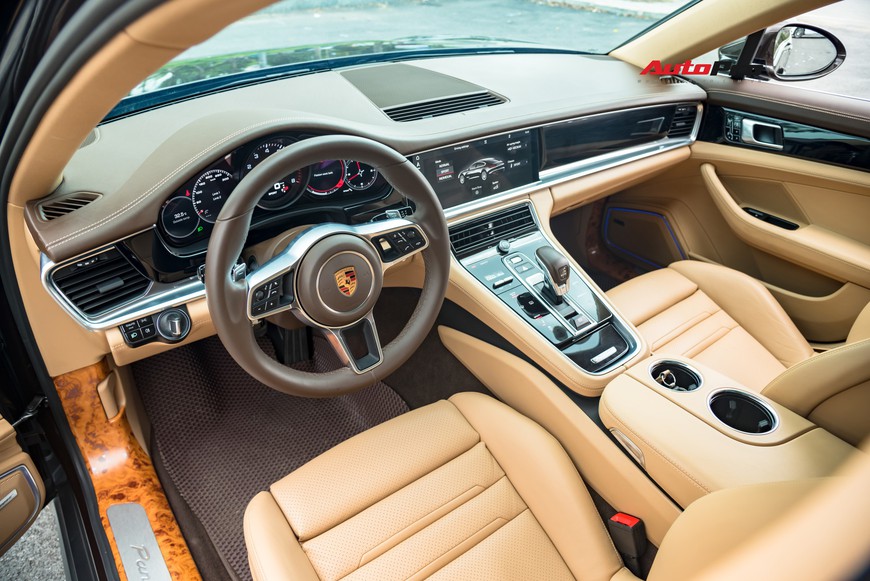 Bán Porsche Panamera sau 23.000 km, đại gia Việt vẫn dư tiền sắm SUV Cayenne - Ảnh 7. Bán Porsche Panamera sau 23.000 km, đại gia Việt vẫn dư tiền sắm SUV Cayenne - Ảnh 7.