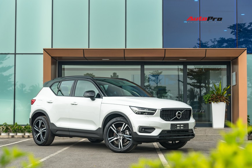 Đánh giá nhanh Volvo XC40 giá 1,75 tỷ đồng: Lật mở nhiều bất ngờ sau mẫu SUV tưởng nhỏ con và chỉ dành cho đô thị - Ảnh 21. Đánh giá nhanh Volvo XC40 giá 1,75 tỷ đồng: Lật mở nhiều bất ngờ sau mẫu SUV tưởng nhỏ con và chỉ dành cho đô thị - Ảnh 21.