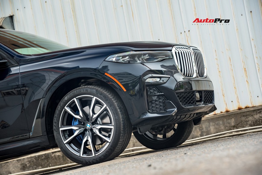 Diện kiến BMW X7 nhiều đồ chơi nhất Việt Nam giá gần 7 tỷ đồng - Ảnh 4. Diện kiến BMW X7 nhiều đồ chơi nhất Việt Nam giá gần 7 tỷ đồng - Ảnh 4.