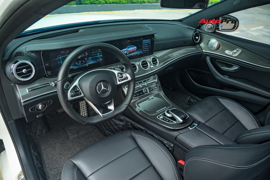 Đại gia Hà Nội bán Mercedes-Benz E300 AMG 2 năm tuổi chỉ lỗ 200 triệu là nhờ vào bí quyết này - Ảnh 8. Đại gia Hà Nội bán Mercedes-Benz E300 AMG 2 năm tuổi chỉ lỗ 200 triệu là nhờ vào bí quyết này - Ảnh 8.
