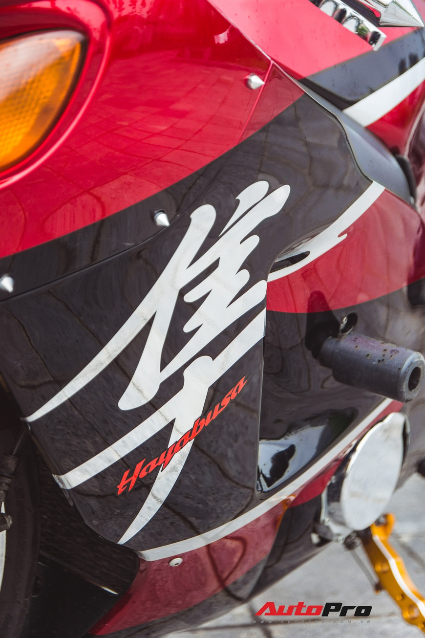 Khám phá Thần Gió Suzuki Hayabusa độ gắp kéo dài duy nhất tại Hà Nội cùng lời chia sẻ của chủ nhân sau hơn 1 năm sử dụng - Ảnh 4. Khám phá Thần Gió Suzuki Hayabusa độ gắp kéo dài duy nhất tại Hà Nội cùng lời chia sẻ của chủ nhân sau hơn 1 năm sử dụng - Ảnh 4.