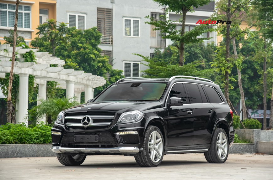 Cảm nhận nhanh Mercedes-Benz GL 500 hơn 3 tỷ đồng: Còn quá mới sau 4 năm tuổi và 40.000 km - Ảnh 2. Cảm nhận nhanh Mercedes-Benz GL 500 hơn 3 tỷ đồng: Còn quá mới sau 4 năm tuổi và 40.000 km - Ảnh 2.