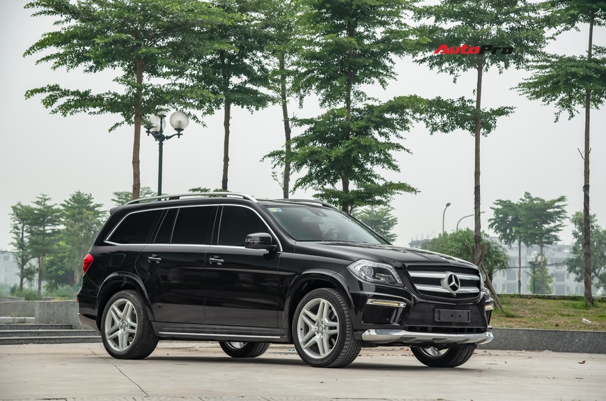 Cảm nhận nhanh Mercedes-Benz GL 500 hơn 3 tỷ đồng: Còn quá mới sau 4 năm tuổi và 40.000 km - Ảnh 12. Cảm nhận nhanh Mercedes-Benz GL 500 hơn 3 tỷ đồng: Còn quá mới sau 4 năm tuổi và 40.000 km - Ảnh 12.