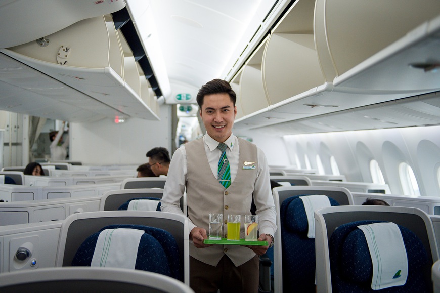Trải nghiệm thương gia trên Boeing 787-9 Dreamliner của Bamboo Airways: Dễ hiểu vì sao mỗi tấm vé có giá cao hơn hàng triệu đồng - Ảnh 7. Trải nghiệm thương gia trên Boeing 787-9 Dreamliner của Bamboo Airways: Dễ hiểu vì sao mỗi tấm vé có giá cao hơn hàng triệu đồng - Ảnh 7.
