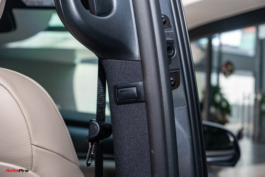 Đánh giá nhanh Mercedes-Benz V 250 AMG: Hơn 3 tỷ đổi đẳng cấp thương gia cho người Việt - Ảnh 20. Đánh giá nhanh Mercedes-Benz V 250 AMG: Hơn 3 tỷ đổi đẳng cấp thương gia cho người Việt - Ảnh 20.
