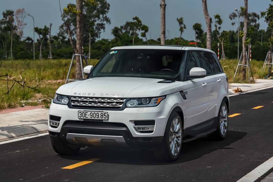 Đây là chiếc xe dành cho đại gia Việt thích Range Rover nhưng lại chỉ đủ tiền tậu Mercedes-Benz GLC - Ảnh 8. Đây là chiếc xe dành cho đại gia Việt thích Range Rover nhưng lại chỉ đủ tiền tậu Mercedes-Benz GLC - Ảnh 8.