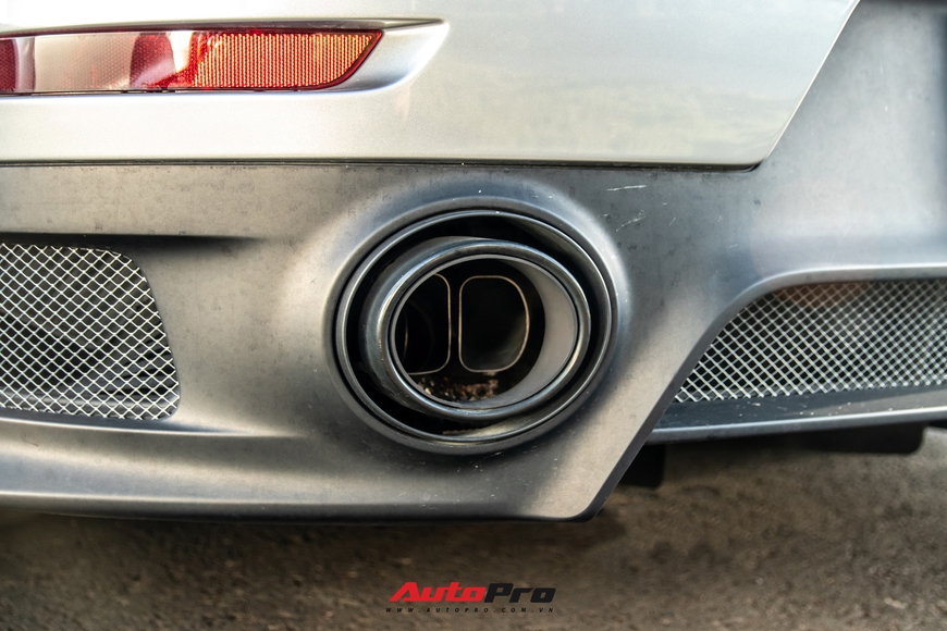 Sau 2 năm về garage, Porsche 911 GT2 RS giá hơn 20 tỷ đồng của doanh nhân Đặng Lê Nguyên Vũ lần đầu tiên lộ diện - Ảnh 8. Sau 2 năm về garage, Porsche 911 GT2 RS giá hơn 20 tỷ đồng của doanh nhân Đặng Lê Nguyên Vũ lần đầu tiên lộ diện - Ảnh 8.
