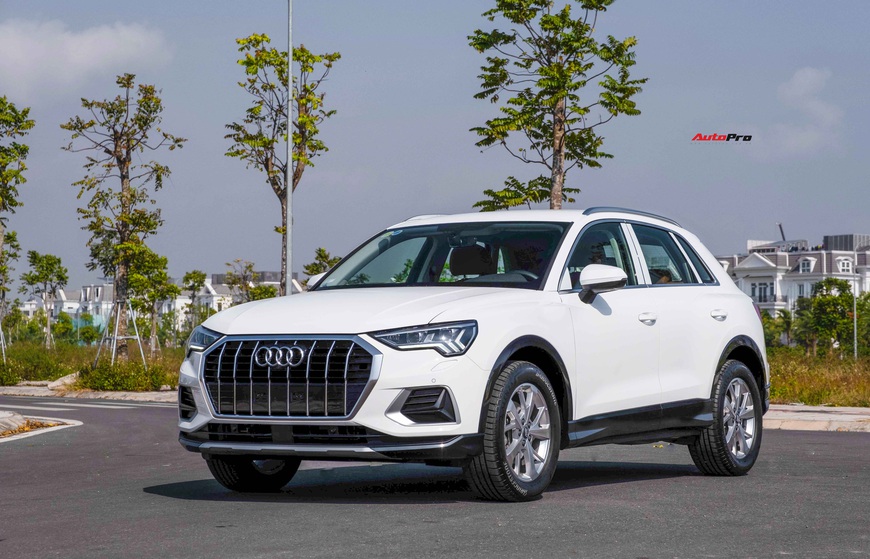 Chạy vỏn vẹn hơn 3.000km, tiểu Audi Q8 hạ giá rẻ hơn Mercedes-Benz GLC hàng chục triệu đồng - Ảnh 7. Chạy vỏn vẹn hơn 3.000km, tiểu Audi Q8 hạ giá rẻ hơn Mercedes-Benz GLC hàng chục triệu đồng - Ảnh 7.