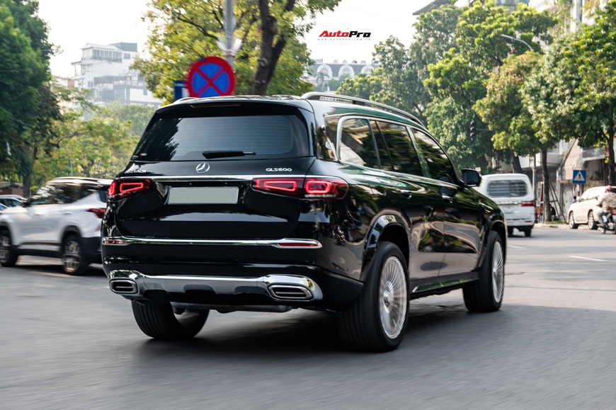 Đại gia Hà thành chi hơn 2 tỷ lột xác Mercedes-Benz GLS 450 giống hệt Mercedes-Maybach GLS 600 giá hơn 11 tỷ đồng - Ảnh 12.