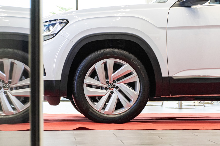 Khám phá Volkswagen Teramont vừa ra mắt Việt Nam: Có cái hay cho fan xe Đức, chống chỉ định tín đồ công nghệ - Ảnh 5. Khám phá Volkswagen Teramont vừa ra mắt Việt Nam: Có cái hay cho fan xe Đức, chống chỉ định tín đồ công nghệ - Ảnh 5.