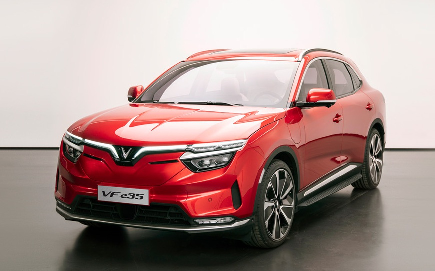 Ra mắt VinFast VF e35: Ngang cỡ Mercedes-Benz GLC, động cơ điện 402 mã lực, nhiều tính năng thông minh và công nghệ tự lái - Ảnh 5. Ra mắt VinFast VF e35: Ngang cỡ Mercedes-Benz GLC, động cơ điện 402 mã lực, nhiều tính năng thông minh và công nghệ tự lái - Ảnh 5.