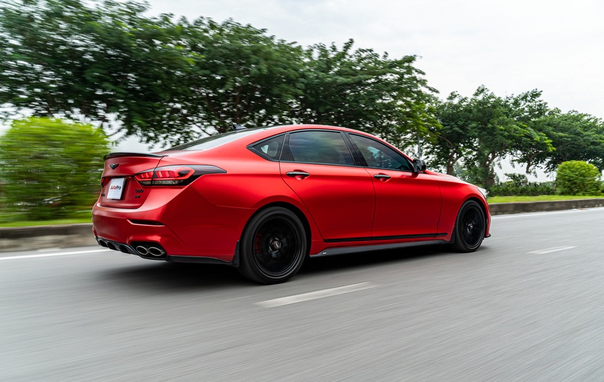 Đánh giá Genesis G80 Sport 2018 hàng siêu hiếm tại Việt Nam: Hoàn thiện tốt, ga là dính lưng nhưng còn mềm đúng kiểu xe sang - Ảnh 24. Đánh giá Genesis G80 Sport 2018 hàng siêu hiếm tại Việt Nam: Hoàn thiện tốt, ga là dính lưng nhưng còn mềm đúng kiểu xe sang - Ảnh 24.