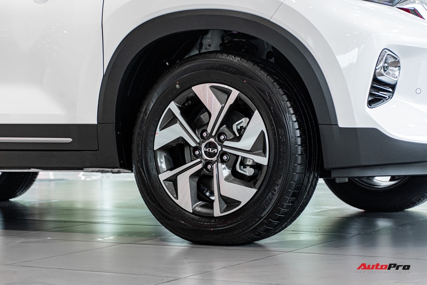 Chi thêm 30 triệu đồng mua Kia Sonet Premium, đây là những option mà chủ xe nhận được - Ảnh 5. Chi thêm 30 triệu đồng mua Kia Sonet Premium, đây là những option mà chủ xe nhận được - Ảnh 5.