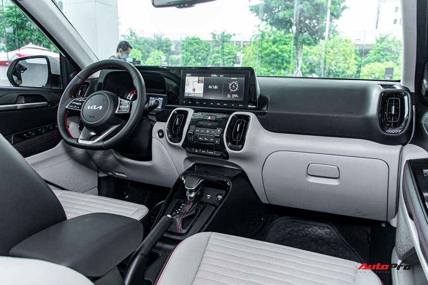 Chi thêm 30 triệu đồng mua Kia Sonet Premium, đây là những option mà chủ xe nhận được - Ảnh 7. Chi thêm 30 triệu đồng mua Kia Sonet Premium, đây là những option mà chủ xe nhận được - Ảnh 7.