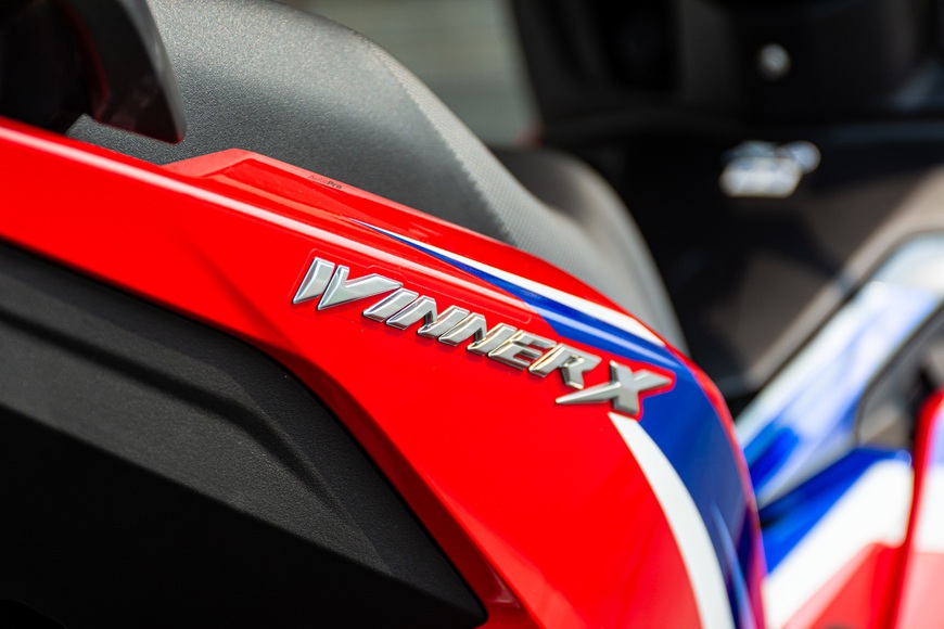 Lái thử Honda Winner X 2022: Trải nghiệm dễ làm Yamaha Exciter 155 ‘nóng mặt’ - Ảnh 10.